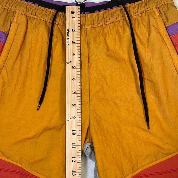 Nike vintage retro joggers - women Small - Picture 3 of 9